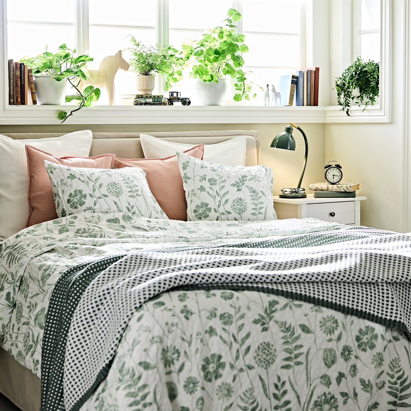 Duvet cover and pillowcase(s), white gray-green/floral pattern 3