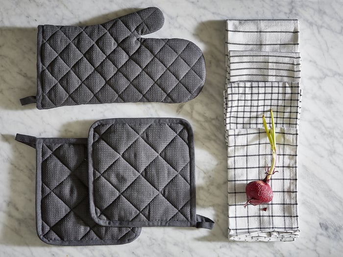 RINNIG oven mitt, gray IKEA