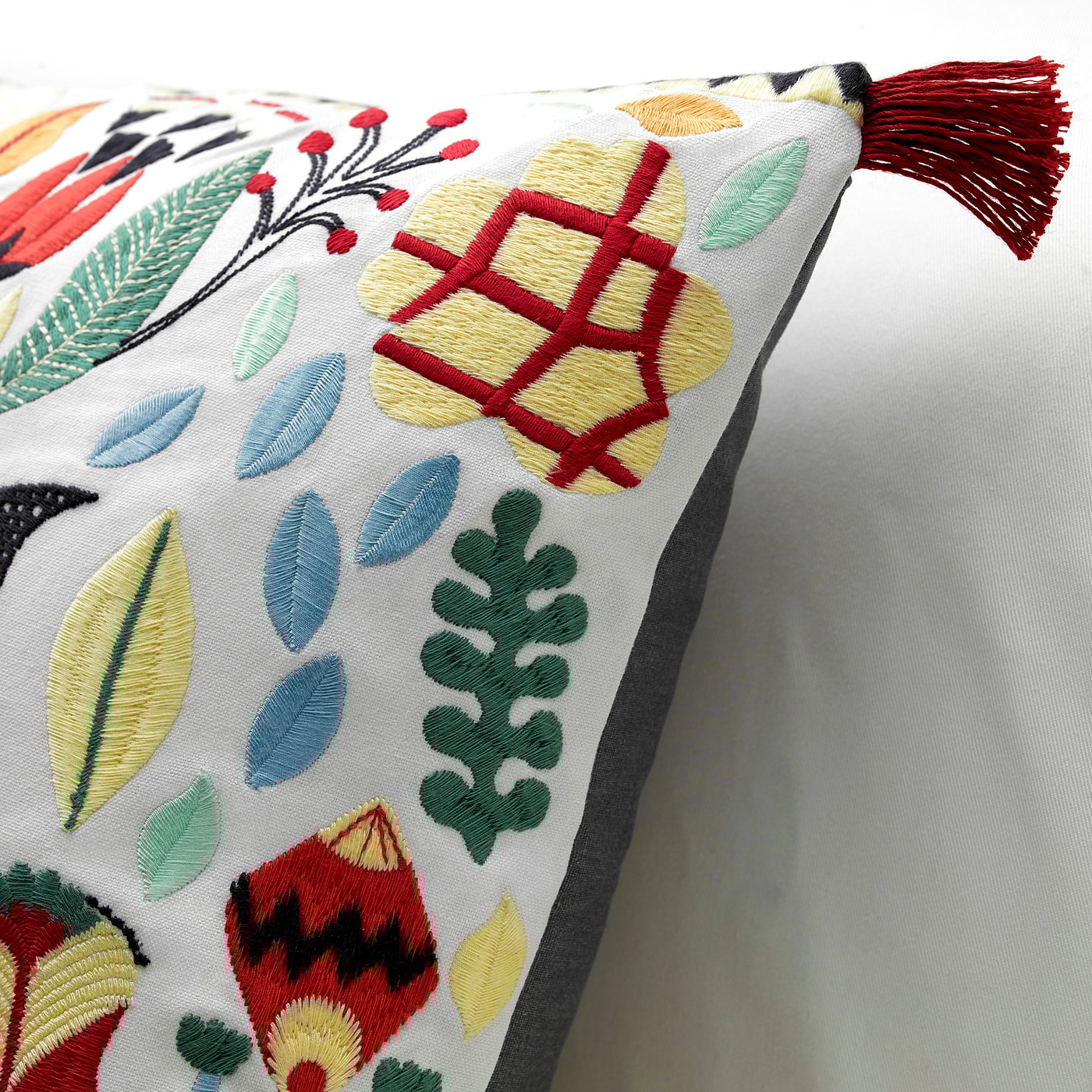 Rodarv Cushion Multicolor 16x26 Ikea