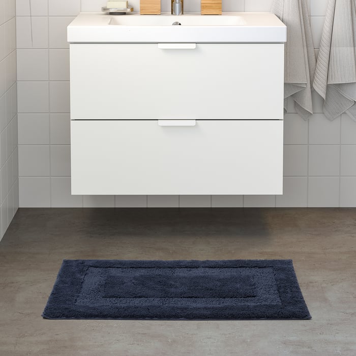 RÖDVATTEN bath mat, dark blue, 20x31" IKEA