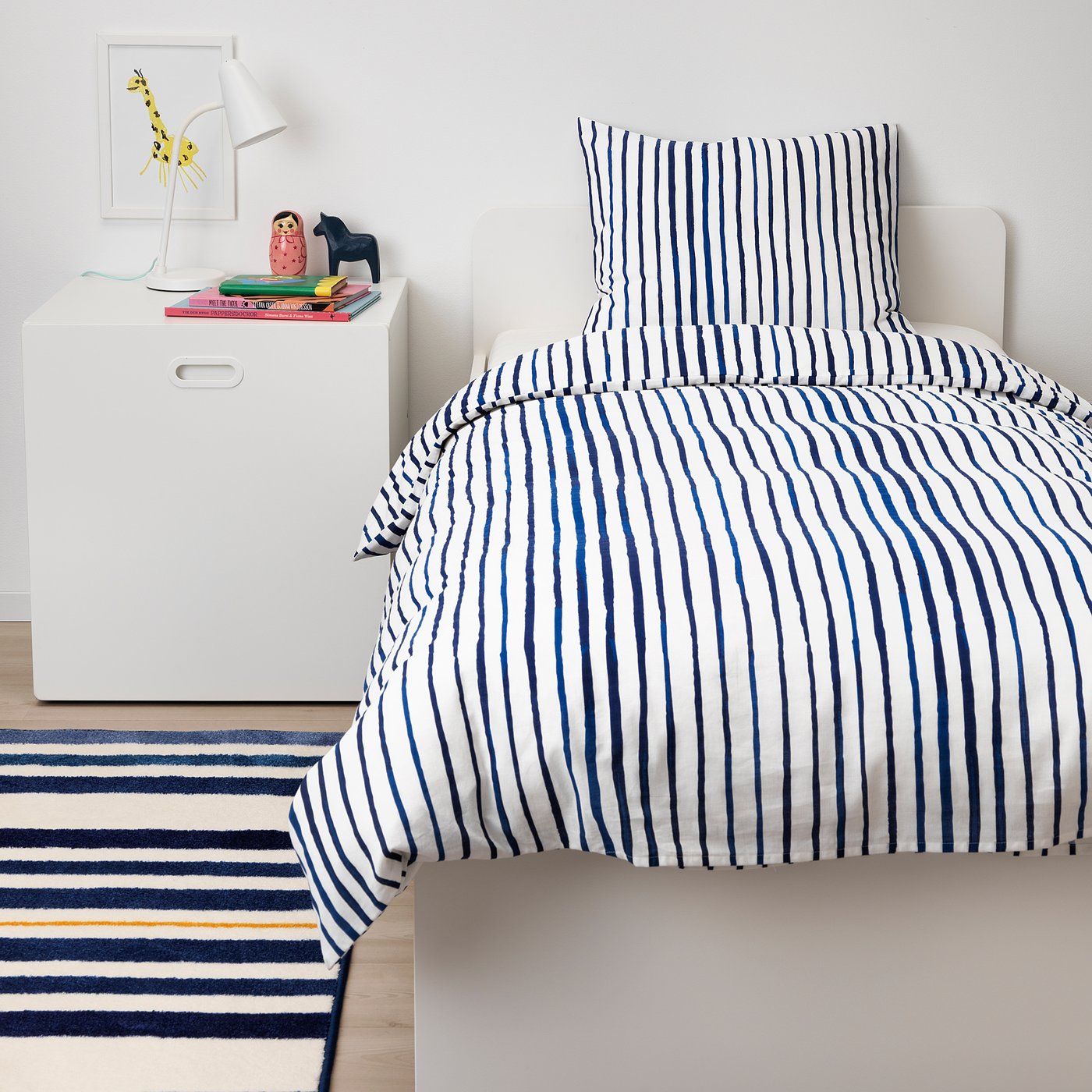 ikea baby bed linen