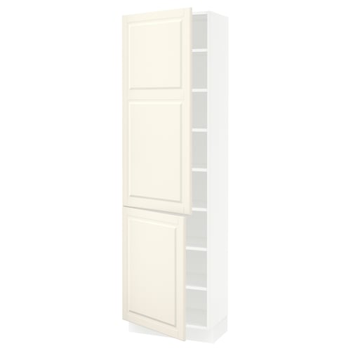 An off-white SEKTION kitchen cabinet with adjustable shelves. The design a traditional style with bevelled edges.
