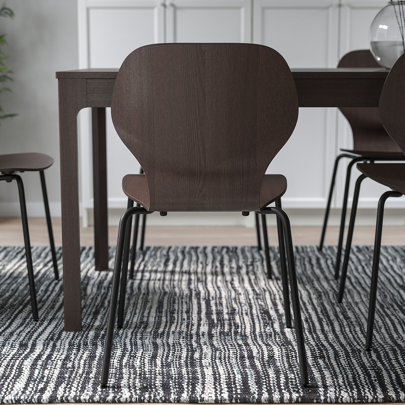 SIGTRYGG chair, dark brown/Sefast black - IKEA