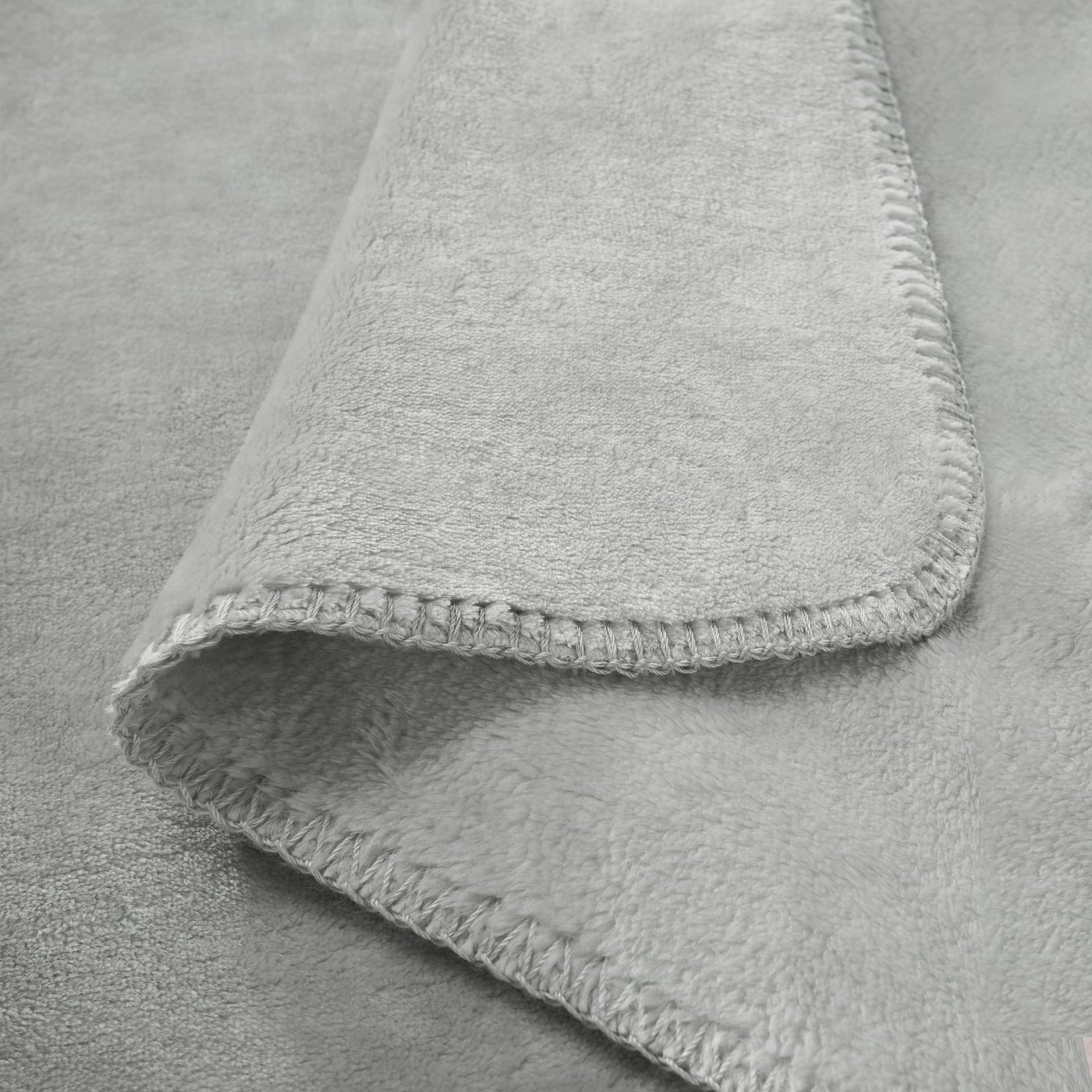 SLÅNGRÅMAL throw, light gray, 59x79