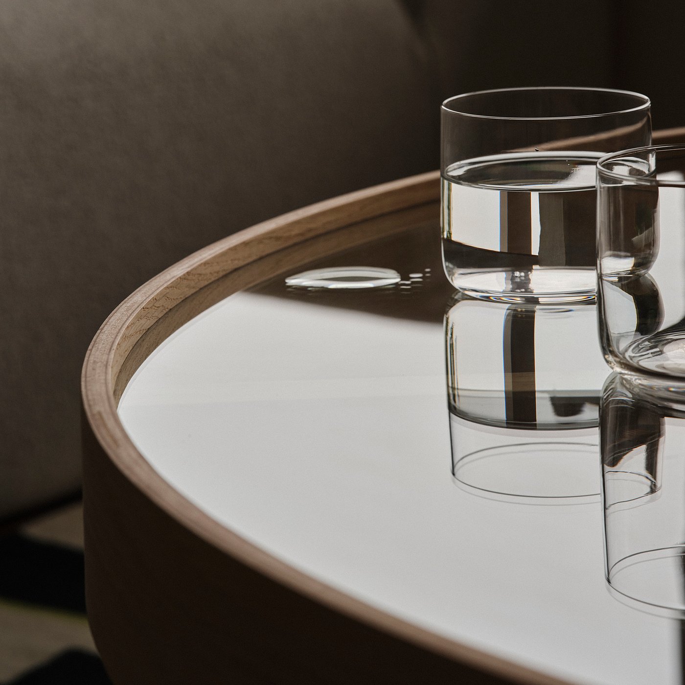 STOCKHOLM 2025 coffee table, oak veneer glass - IKEA US