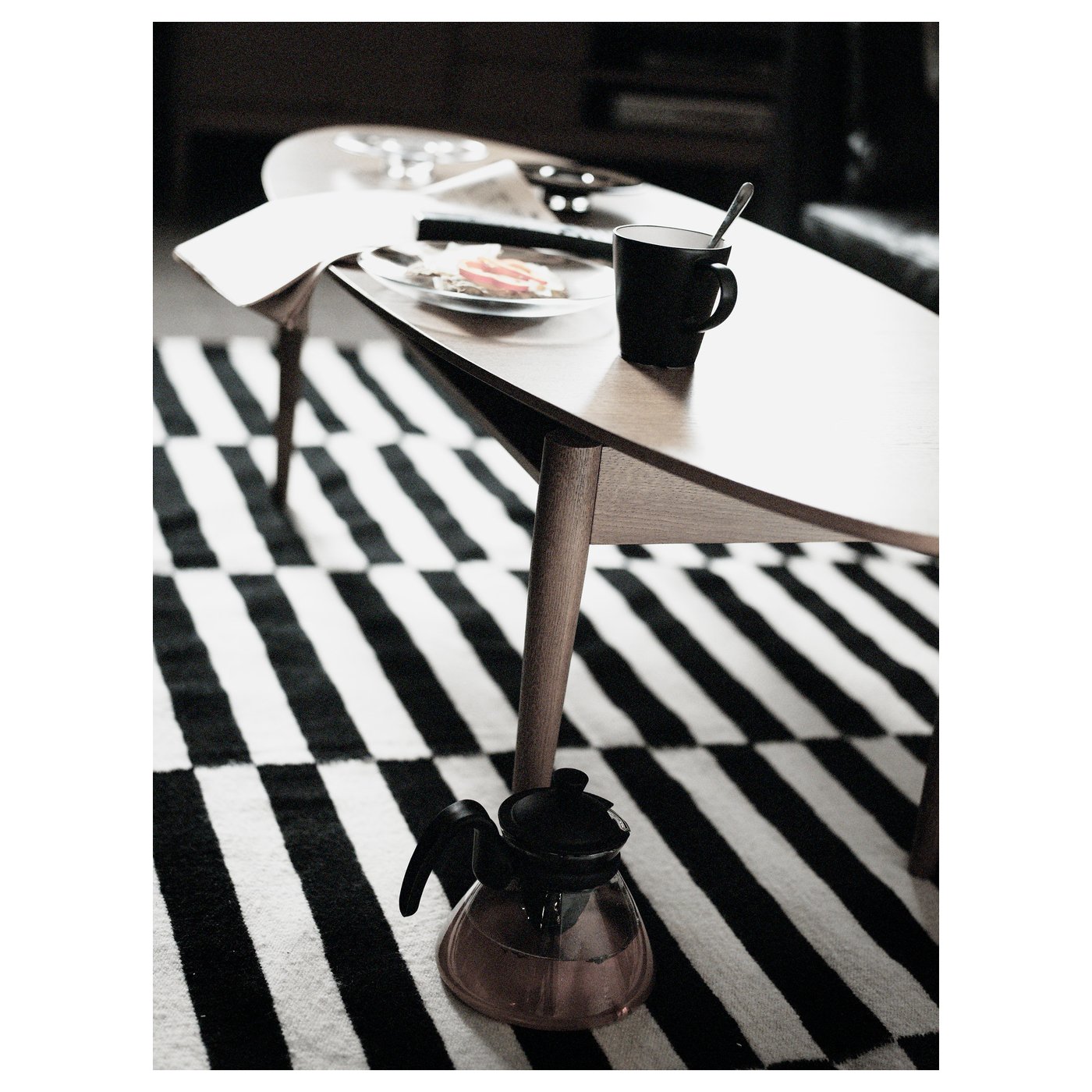 STOCKHOLM rug, flatwoven, handmade/stripe black/off-white, 8'2