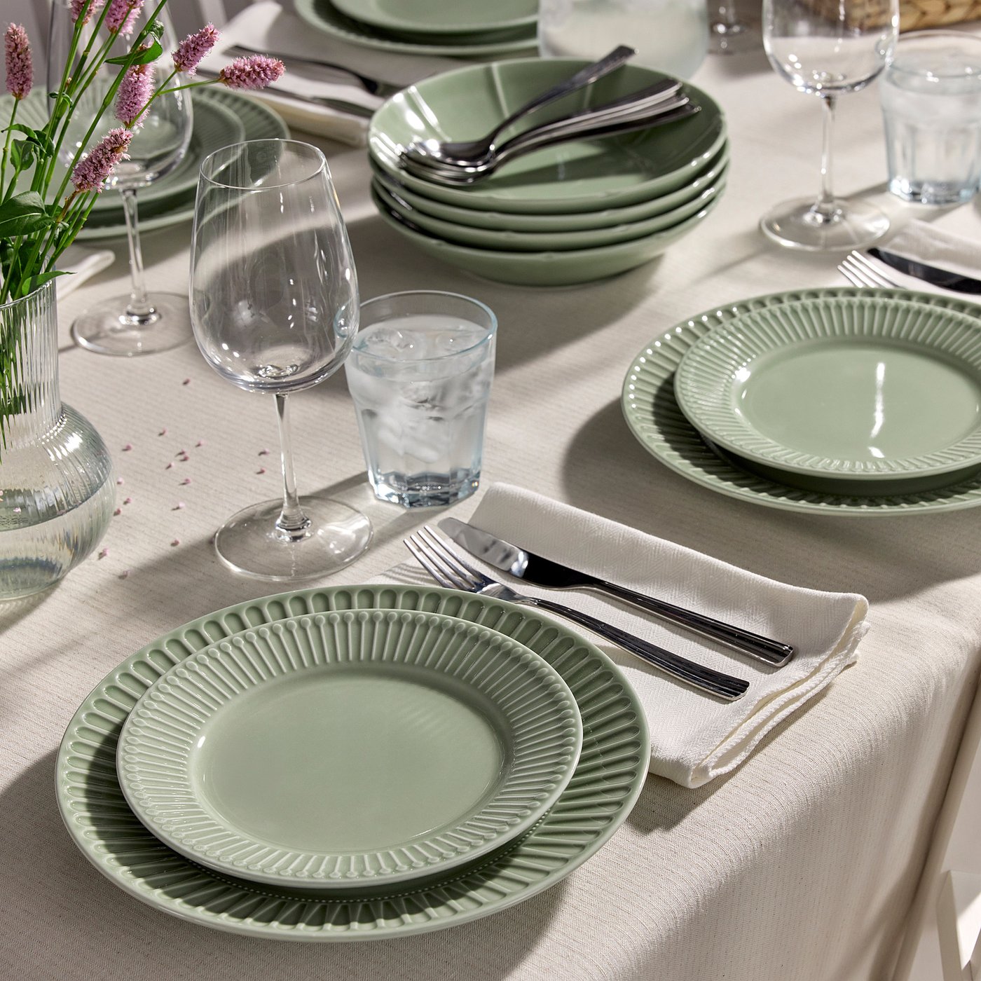 STRIMMIG plate, stoneware pale gray-green, 10 ½