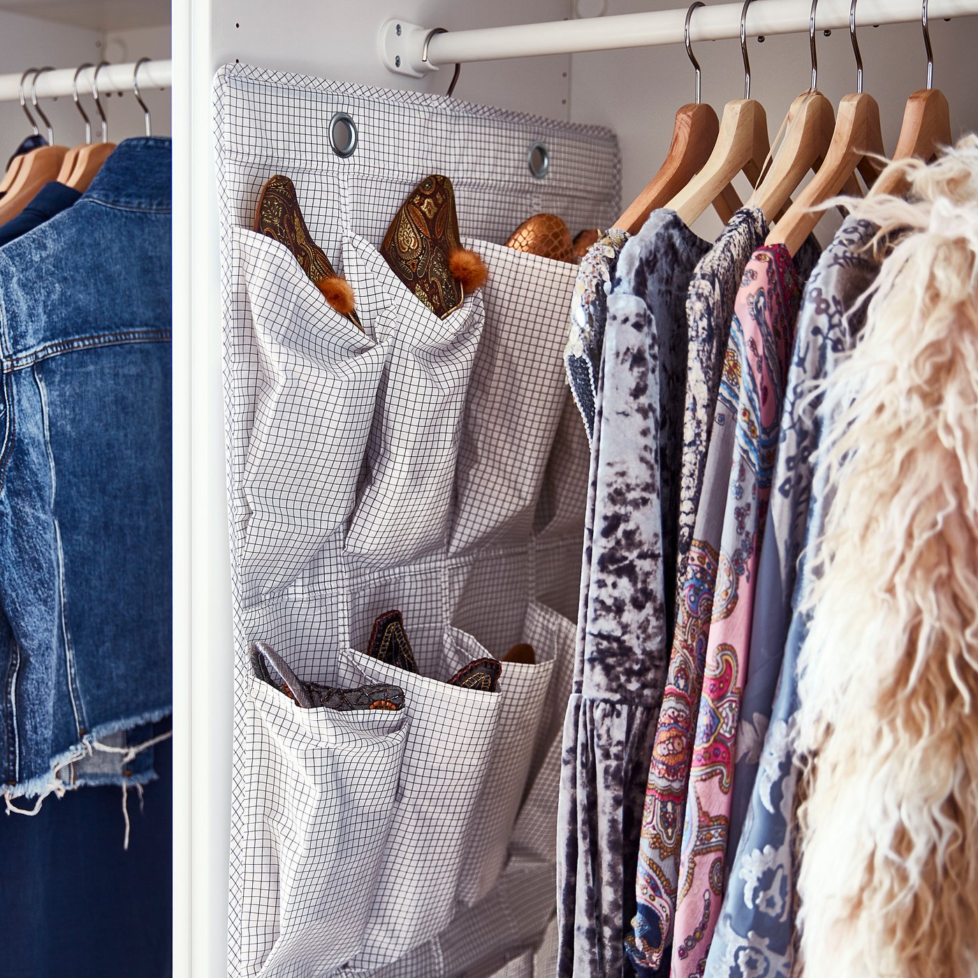 STUK Hanging shoe organizer w/16 pockets, white/gray, 20 1/8x55 1/8" IKEA