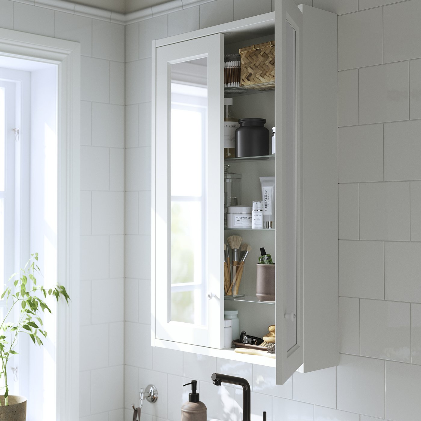 IKEA DYAN ディナン ミラーキャビネット ホワイト 50x13x70 TÄNNFORSEN mirror cabinet with doors, white, 24x6x37