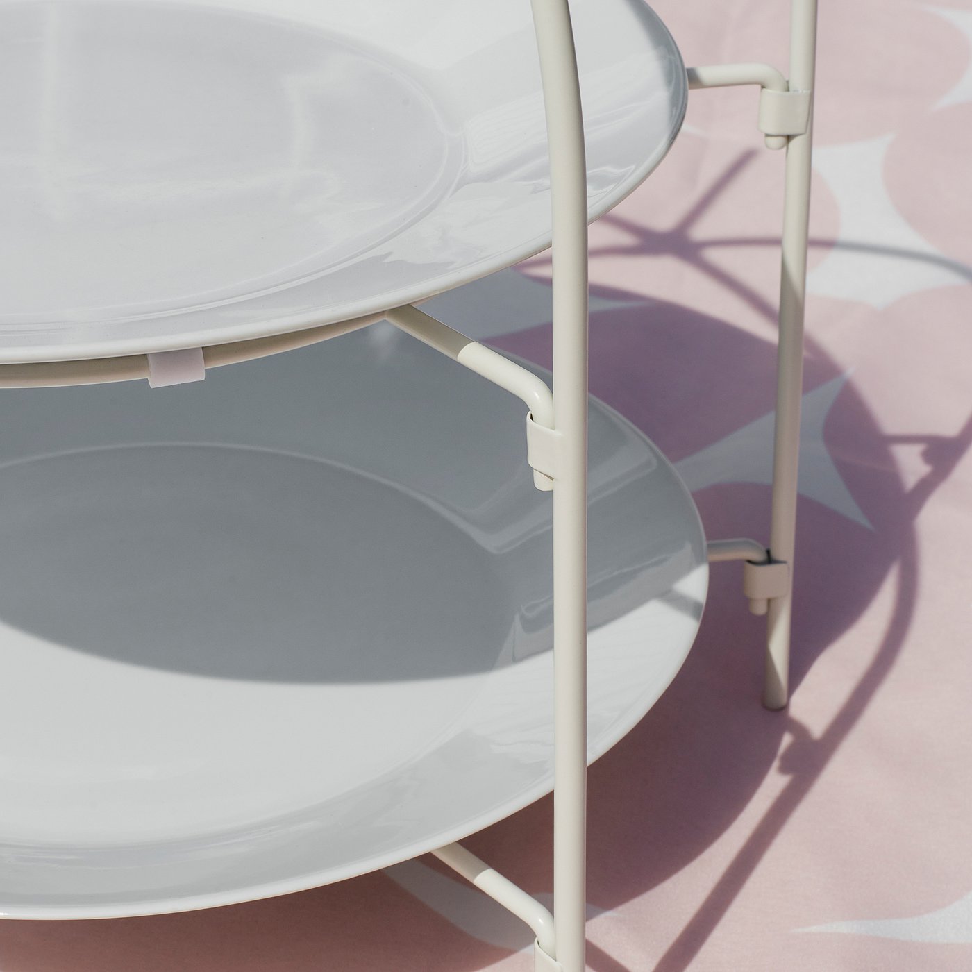 Plate stand, white 2