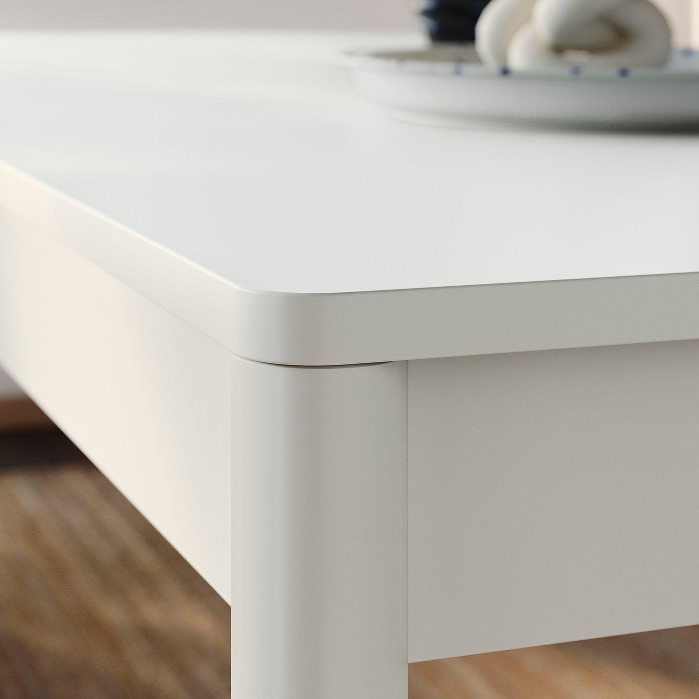 Table, off-white 4