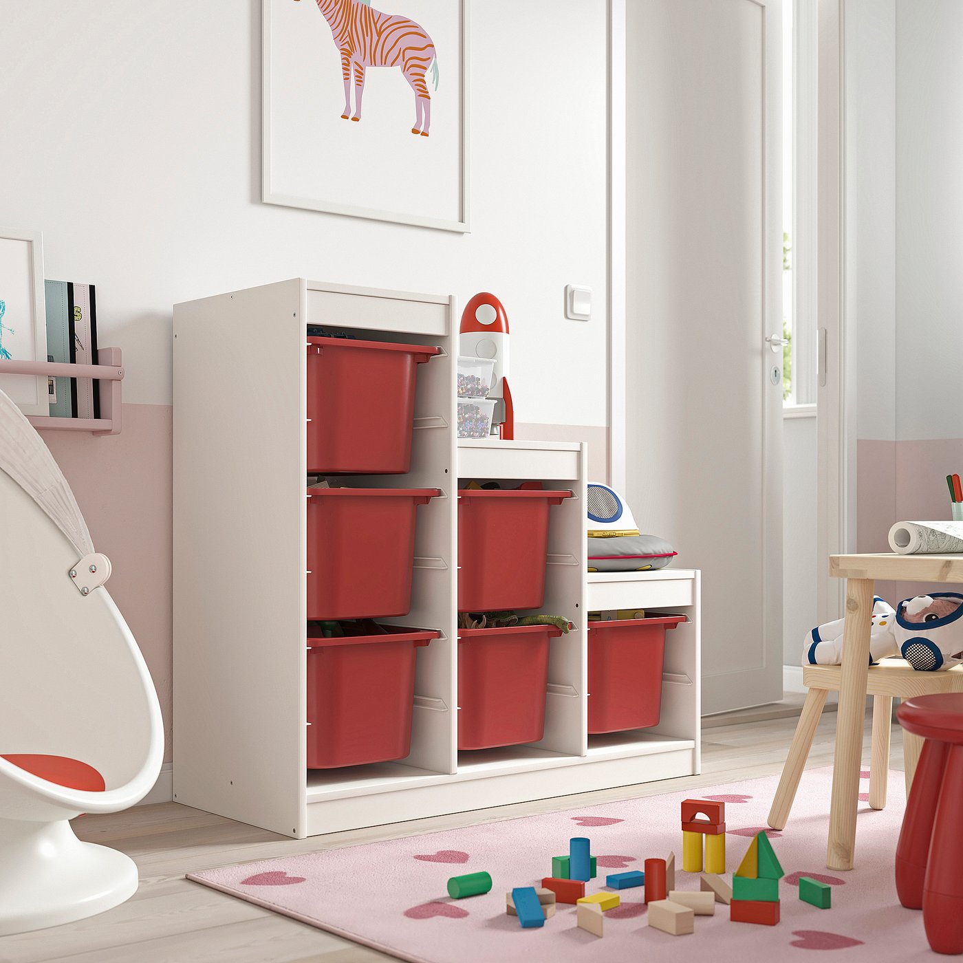 IKEA TROFAST ケース付き TROFAST storage combination with boxes, white/red, 39x173/8x37