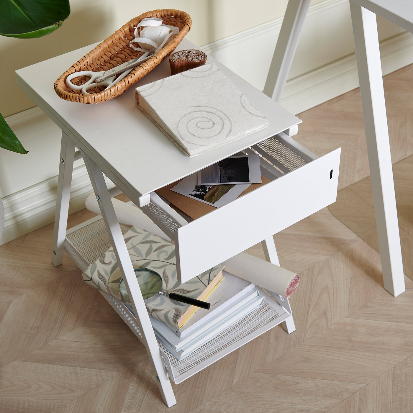 TROTTEN drawer unit, white, 133/8x22