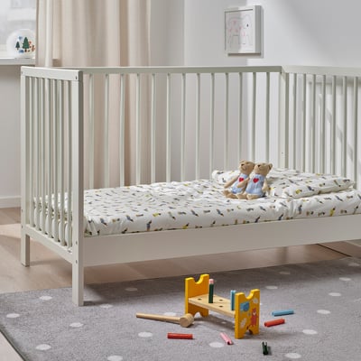 GULLIGAST Mobile pour bébé, multicolore - IKEA