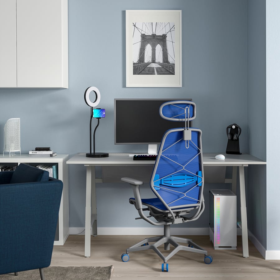 UTESPELARE / STYRSPEL Gaming desk and chair, light gray blue/light gray