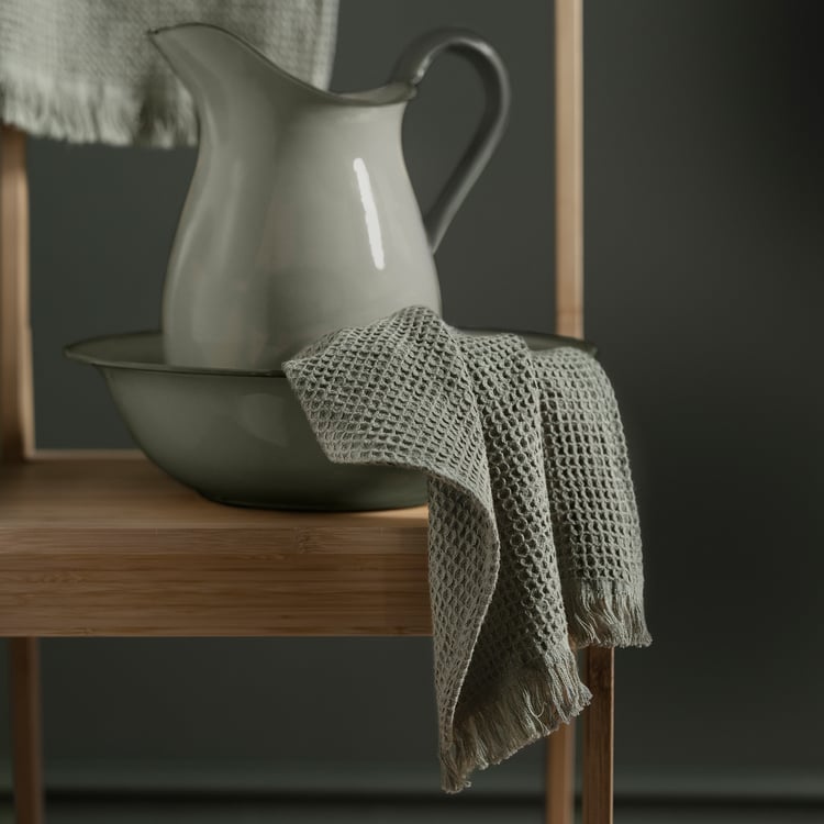 VALLASÅN Bath towel, light green, 28x55" IKEA