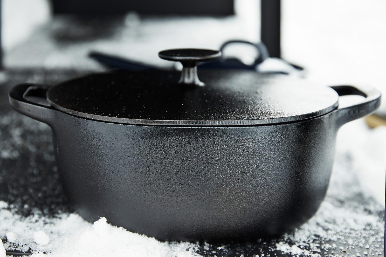 VARDAGEN Casserole with lid, cast iron IKEA