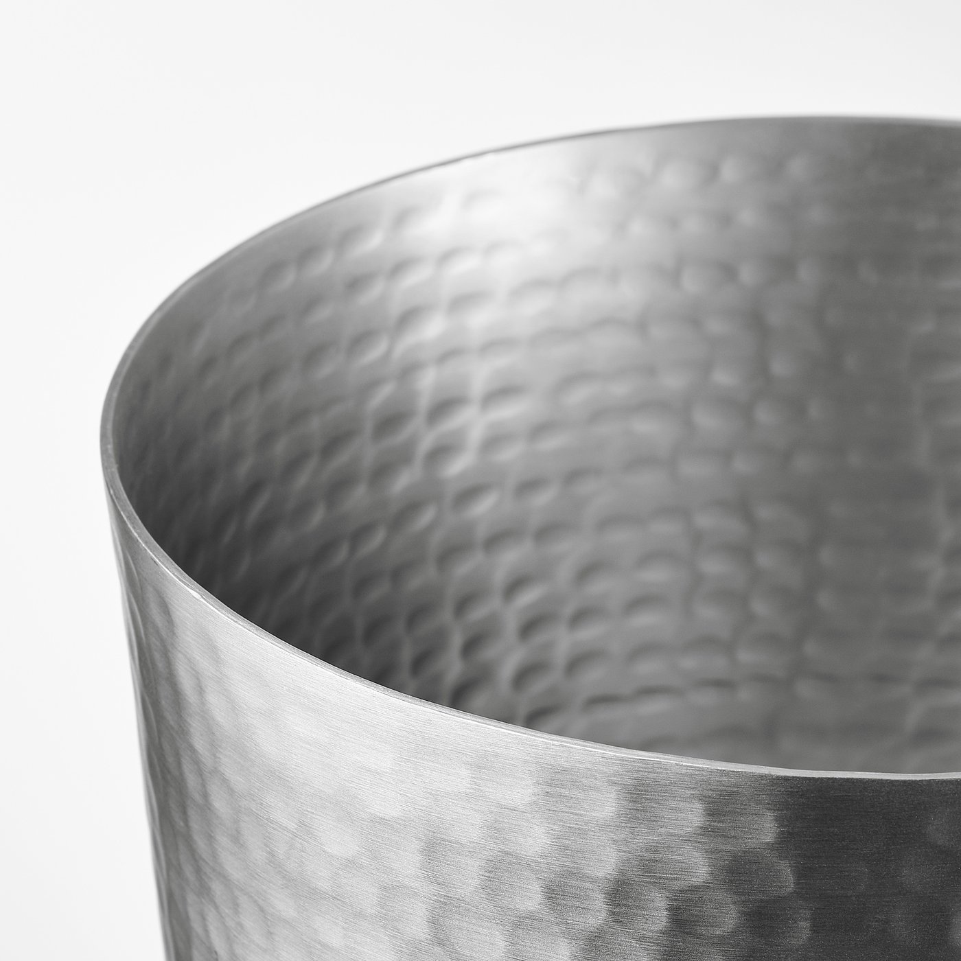 Plant pot, silver color 2