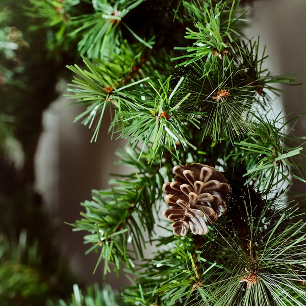 VINTERFINT Artificial wreath, indoor/outdoor pine cone, 17 ¾ "