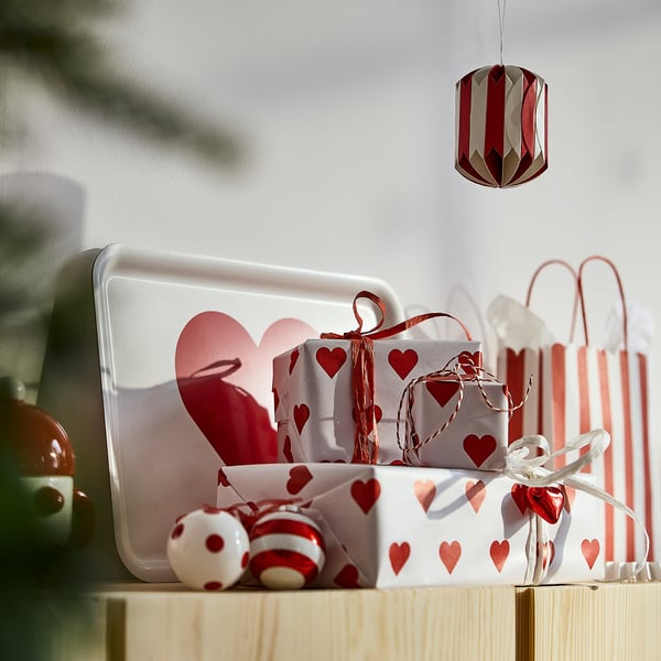 VINTERFINT Gift wrap, roll, heart pattern/white/red, 10x1.87 '/18.41 sq feet