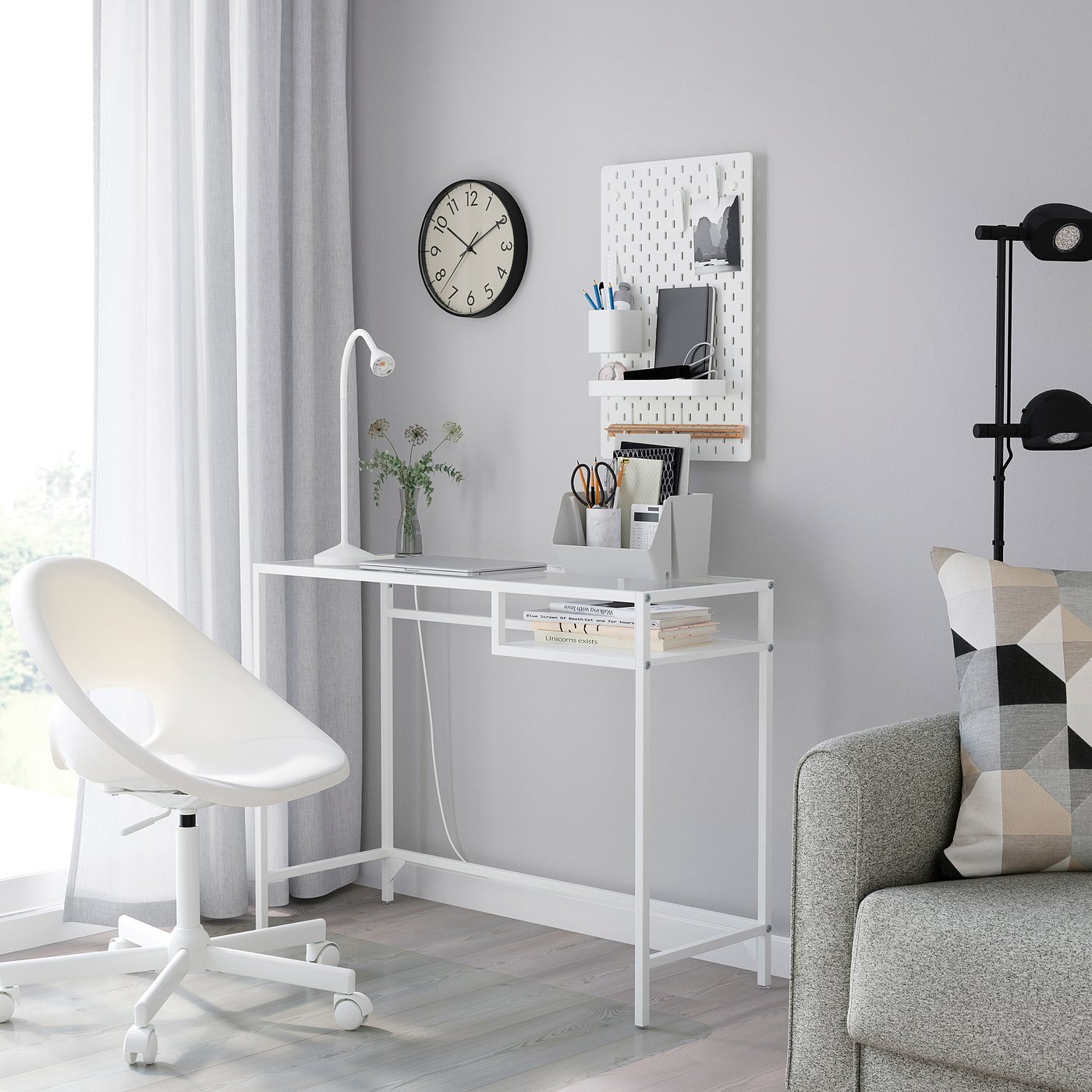 VITTSJÖ laptop table, white/glass, 393/8x141/8