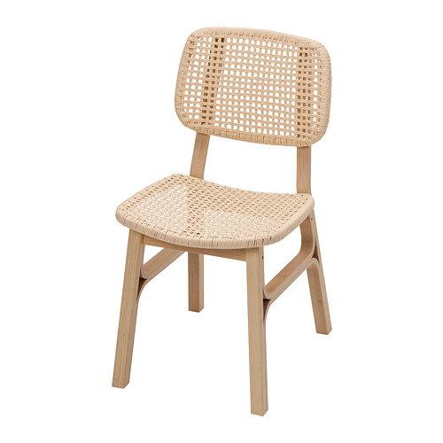 The VOXLÖV chair in natural colour, made of bamboo and paper, featuring a woven seat and backrest.