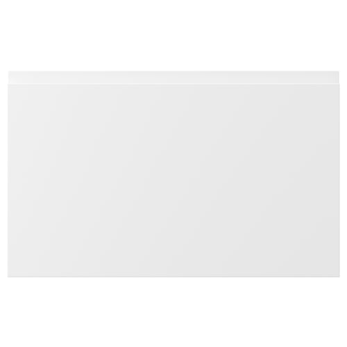 VOXTORP matte white cabinet fronts, sleek minimalist design, integrated handles.