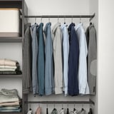 AURDAL Riel para ropa extensible, gris oscuro, 22 3/8-35 3/8 "
