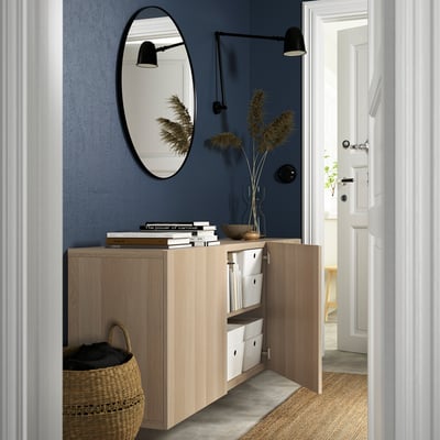 BESTÅ Comb gabinetes montados pared, efecto de roble teñido en blanco/Lappviken efecto de roble teñido en blanco, 70 7/8x16 1/2x25 1/4 "