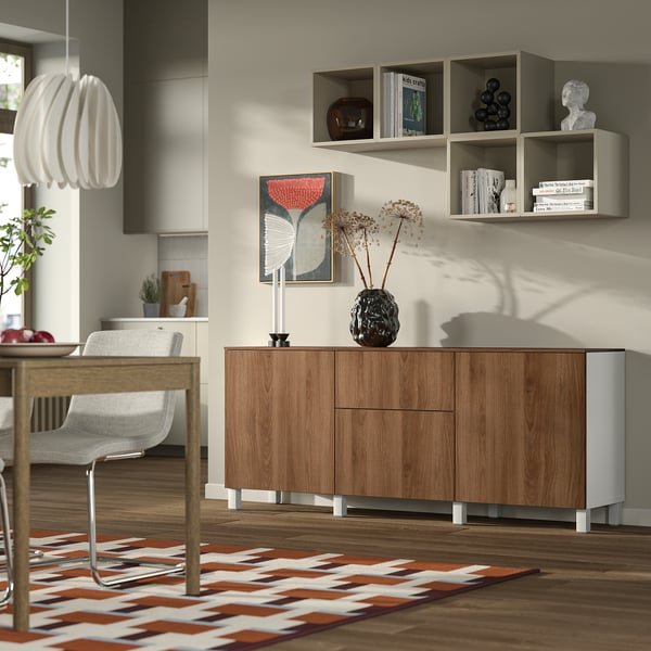 BESTÅ Combinación almacenamiento+cajones, blanco Lappviken/Stubbarp/marrón efecto de nogal, 70 7/8x16 1/2x29 5/8 "