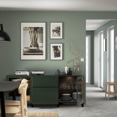 BESTÅ Combinación almacenamiento+cajones, negro-marrón Selsviken/Stubbarp/verde oliva oscuro vidrio transparente, 70 7/8x16 1/2x29 1/8 "