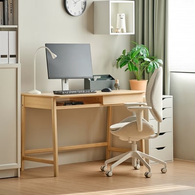 BETESHÄST / HATTEFJÄLL Escritorio+silla, bambú beige/blanco