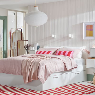 BRIMNES Base de cama+almacenamiento, blanco/Luröy, Tamaño queen