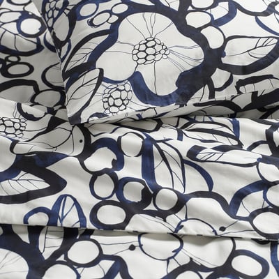 HÄRLIR Funda nórdica+funda(s) de almohada, blanco negro/azul motivo floral, Tamaño Full/Queen (Doble/Queen)