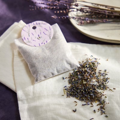 HÄRMHÖK Bolsa de lavanda, blanco/lila, 0.25 oz