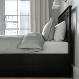 HEMNES Base de cama+2 cajas almacenamiento, negro-marrón, Tamaño queen