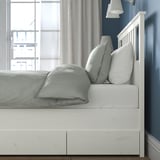 HEMNES Base de cama+2 cajas almacenamiento, teñido en blanco/Lönset, Tamaño King