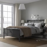 HEMNES Base de cama, gris oscuro teñido/Lyngör blanco, Tamaño full