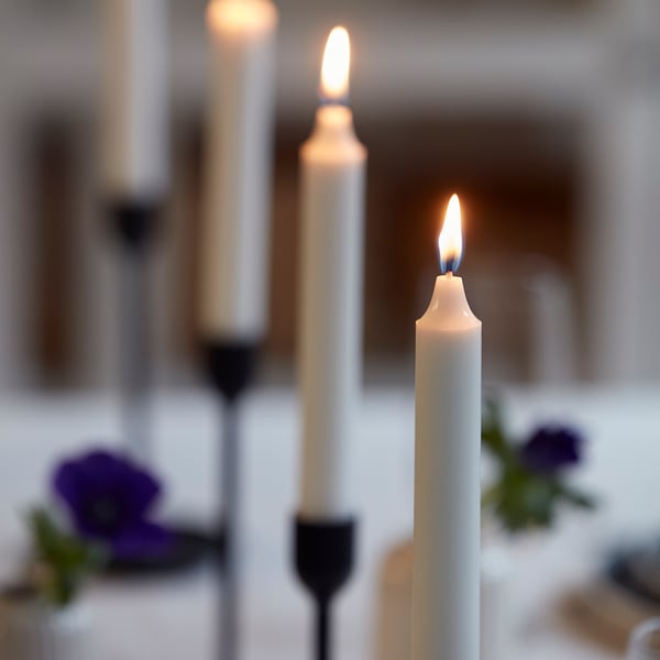 JUBLA Vela candelabro sin aroma, blanco, 7 ½ " 6 hr