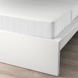 MALM Armazón de cama con colchón, blanco/Vesteröy Firmeza: media., Tamaño King