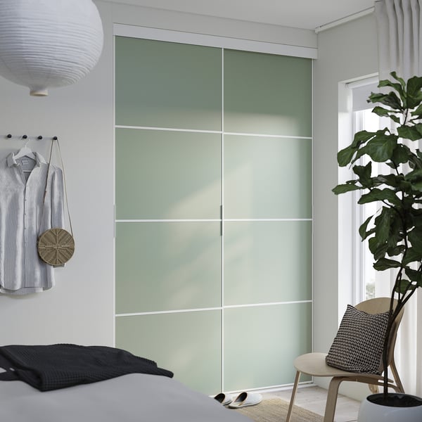 SKYTTA / AURDAL Armario+puerta corrediza, blanco blanco/Mehamn verde claro, 59 7/8x25 5/8x94 3/8 "