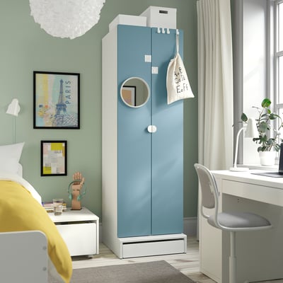 SMÅSTAD / UPPFÖRA Armario, blanco/azul, 23 5/8x25 5/8x77 1/8 "
