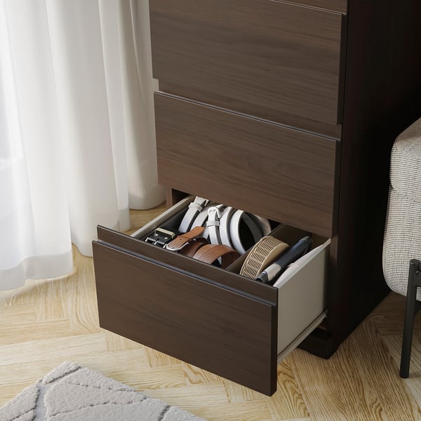 STORKLINTA Gavetero de 5 cajones, marrón oscuro/efecto de roble función de anclaje/desbloqueo, 15 3/4x18 7/8x47 1/4 "