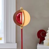 STRÅLA Lámpara de mesa decorativa LED, metal funciona con pilas/rojo