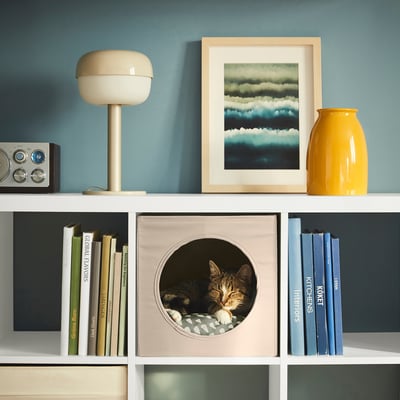 UTSÅDD Casa para gatos, beige, 13x15x13 "